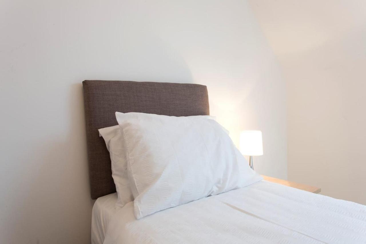 Remarkable 2-Bed Apartment In Culross Eksteriør billede